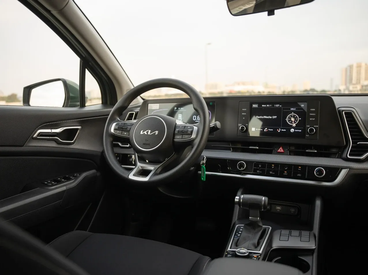 كيا كيا سبورتاج - سيارات اقتصادية rental car (2023) - image 2