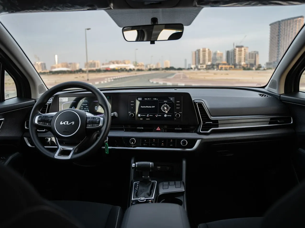 كيا كيا سبورتاج - سيارات اقتصادية rental car (2023) - image 3
