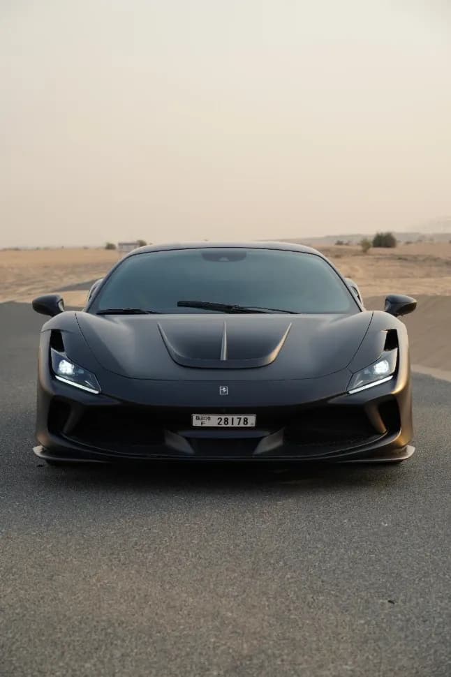 Ferrari Ferrari F8 Tributo - Sports rental car (2023) - image 3