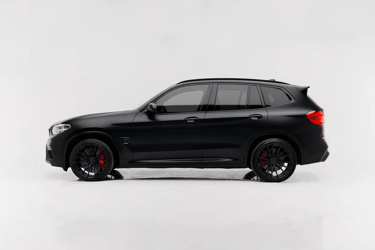 BMW BMW 3 Series - Sports rental car (2022) - image 2