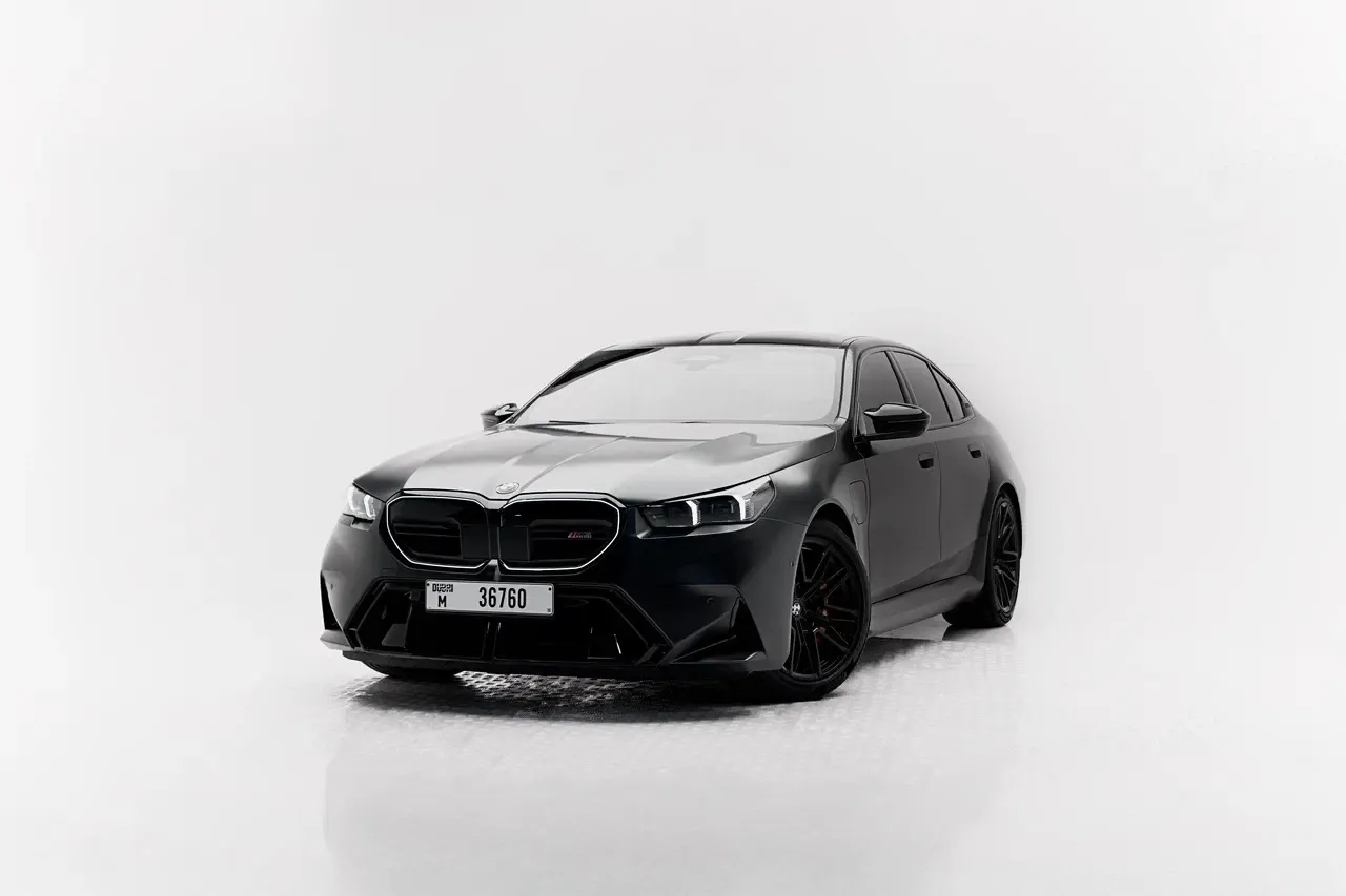 BMW BMW M5 - Luxury rental car (2025) - image 2