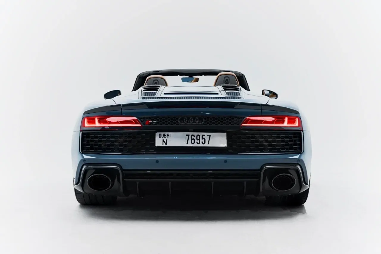 أودي أودي R8 - رياضية rental car (2022) - image 3