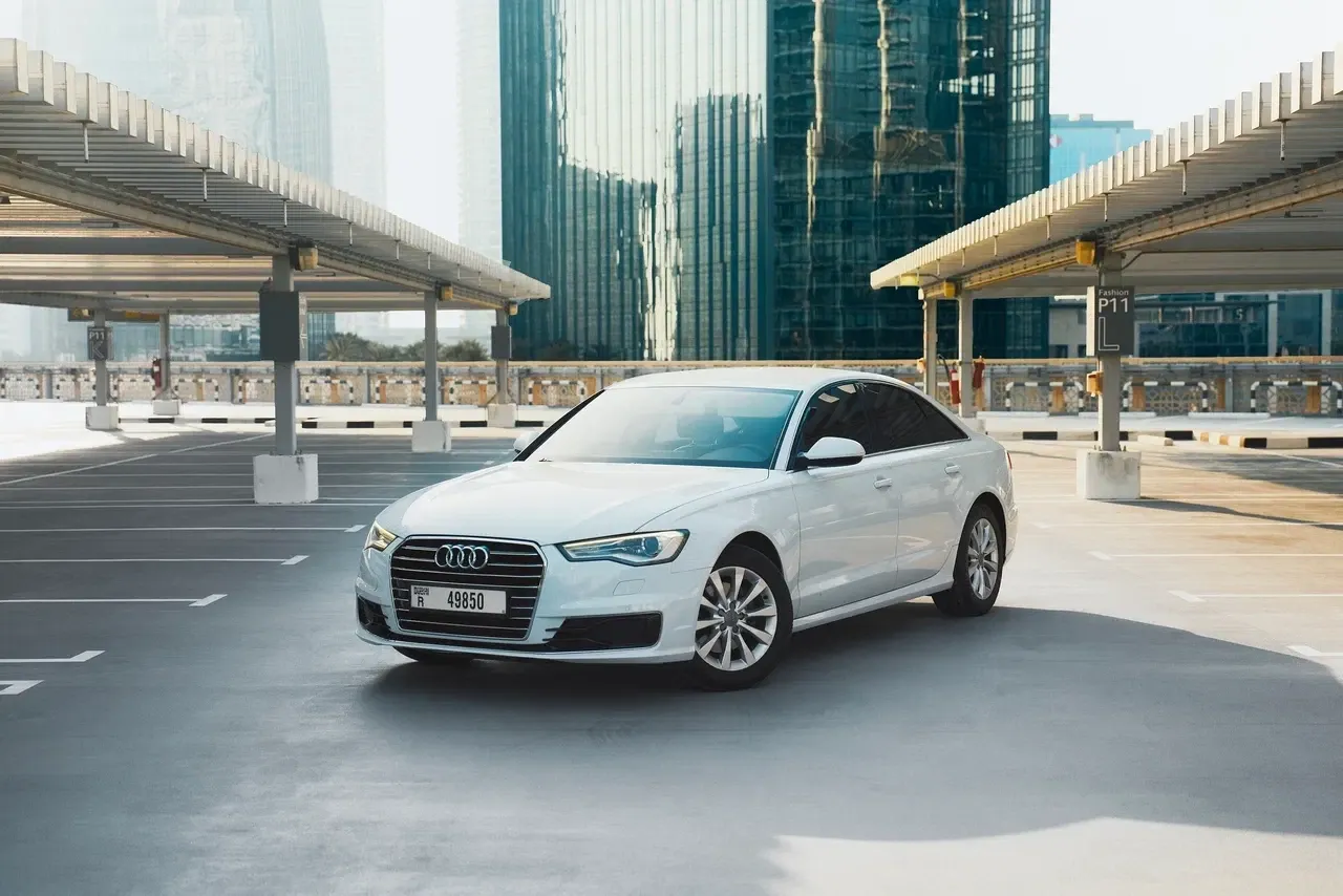 أودي أودي A6 - فاخرة rental car (2024) - image 1