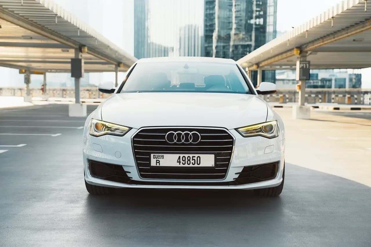 أودي أودي A6 - فاخرة rental car (2024) - image 3
