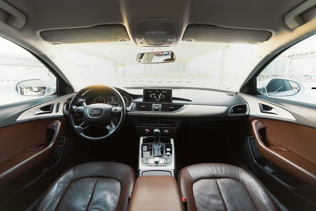أودي أودي A6 - فاخرة rental car (2024) - image 5