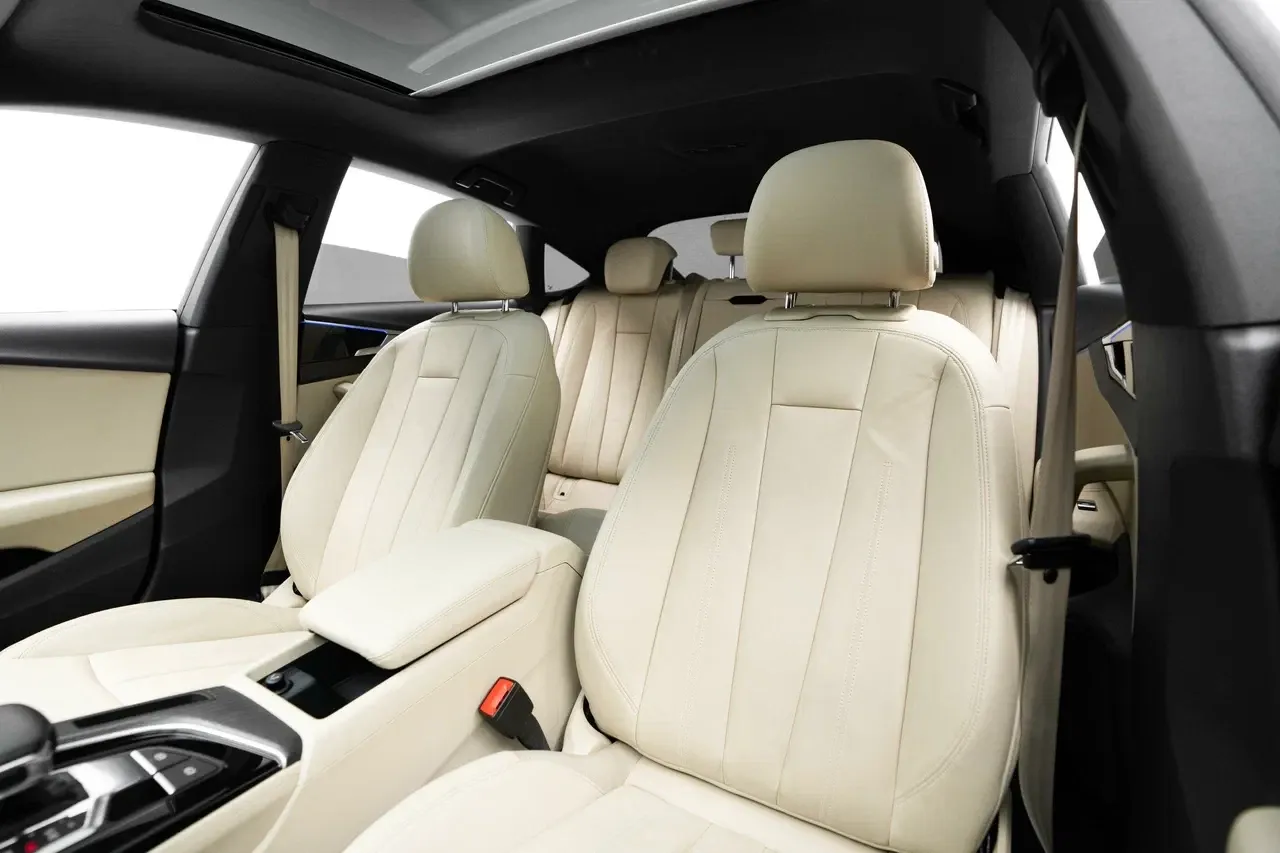 أودي أودي A5 - فاخرة rental car (2023) - image 6
