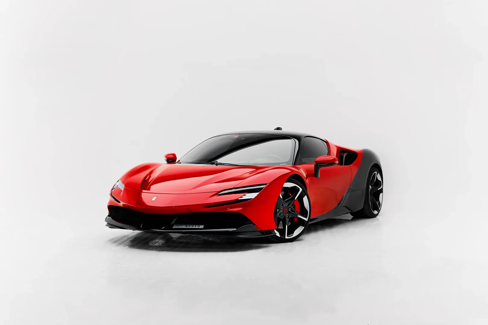 Ferrari Ferrari Sf90 - Sports rental car (2024) - image 1