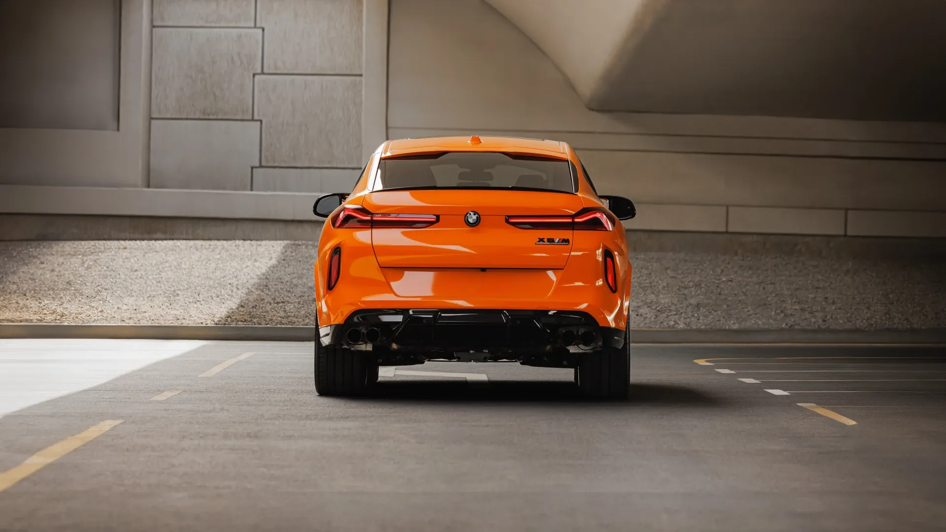 BMW BMW X6m - Sports rental car (2024) - image 3
