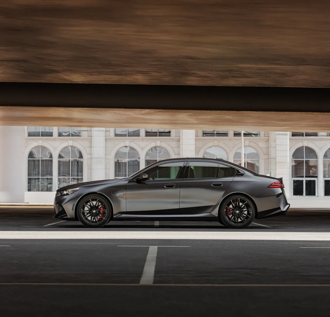 BMW BMW M5 - Luxury rental car (2024) - image 2