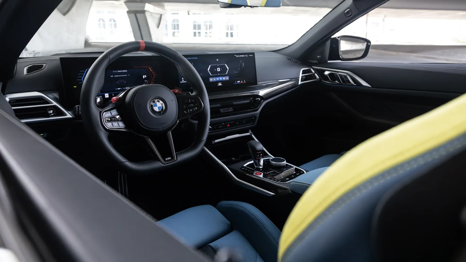 BMW BMW M4 - Sports rental car (2024) - image 4