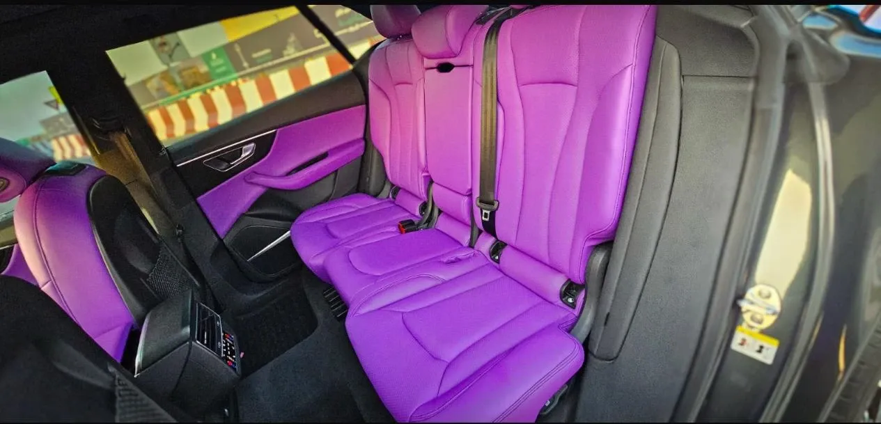 أودي أودي Q8 - فاخرة rental car (2024) - image 7