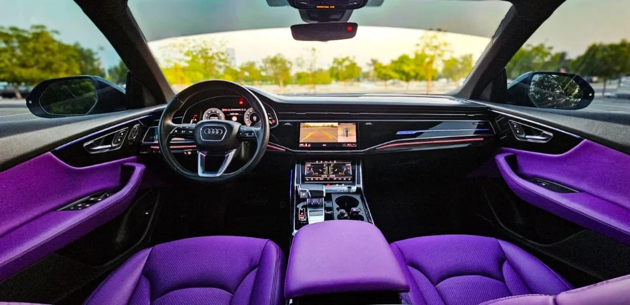 أودي أودي Q8 - فاخرة rental car (2024) - image 9