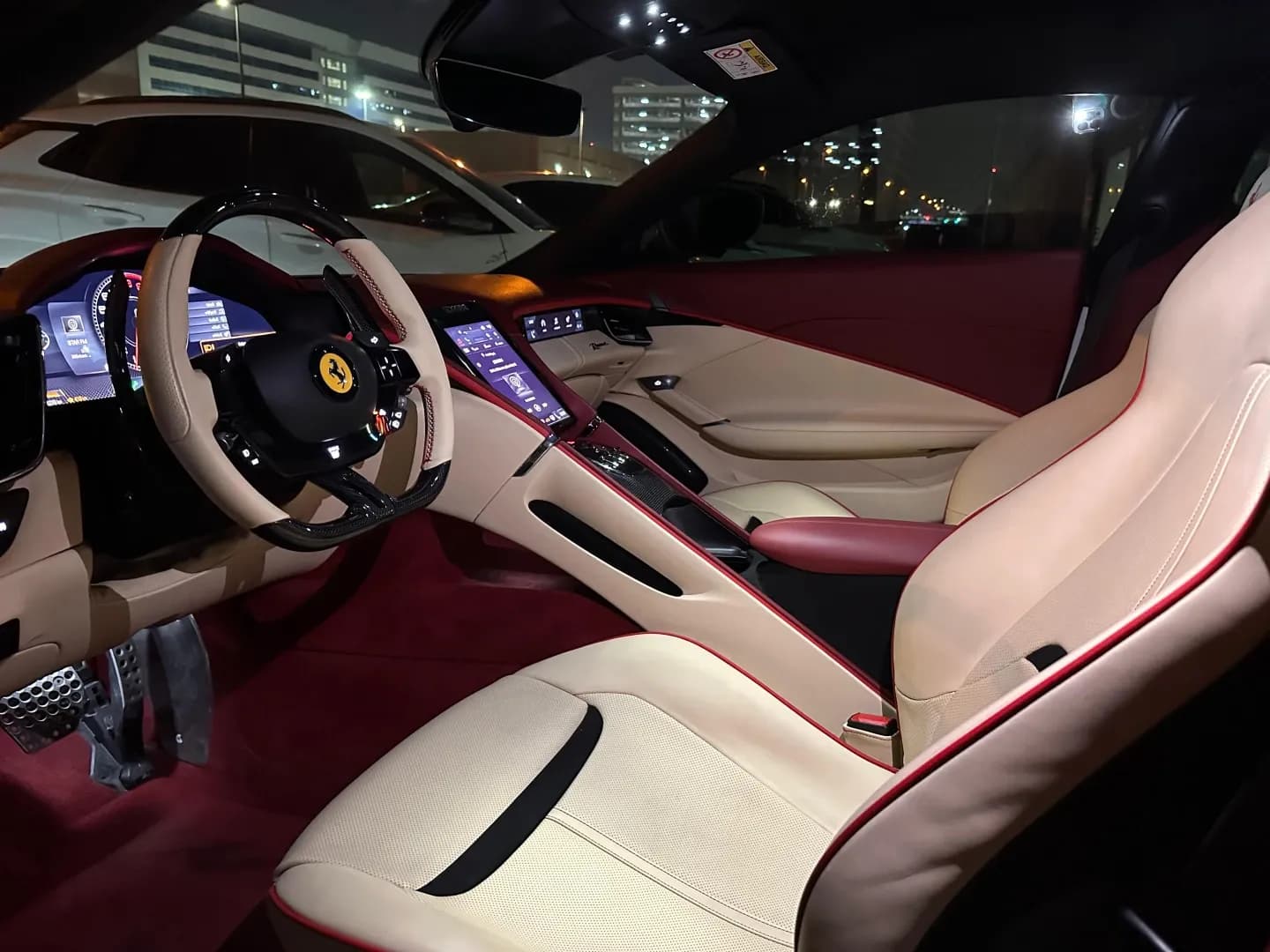 Ferrari Ferrari Roma - Sports rental car (2022) - image 8