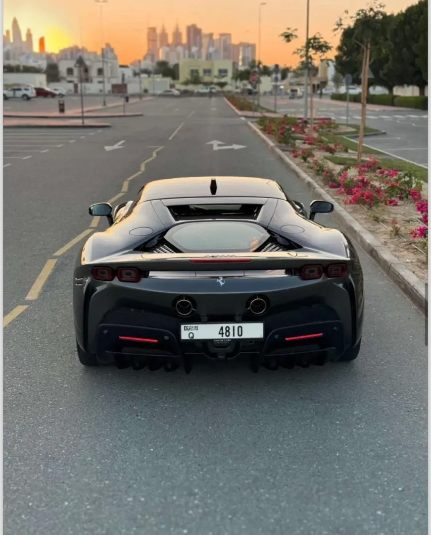 Ferrari Ferrari Sf90 - Sports rental car (2022) - image 7