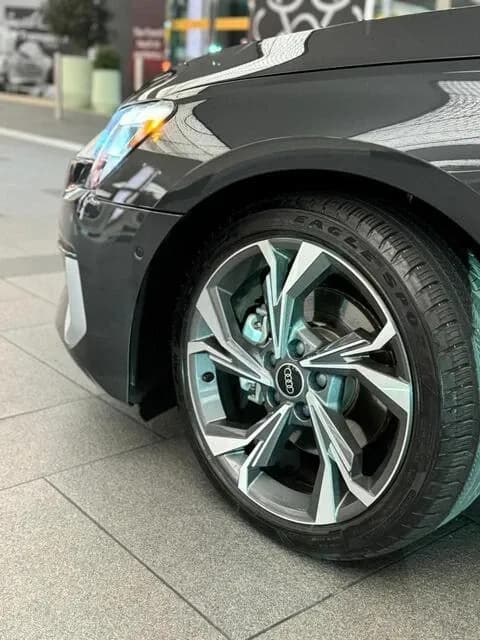 أودي أودي A3 إي-ترون - سيارات اقتصادية rental car (2023) - image 3
