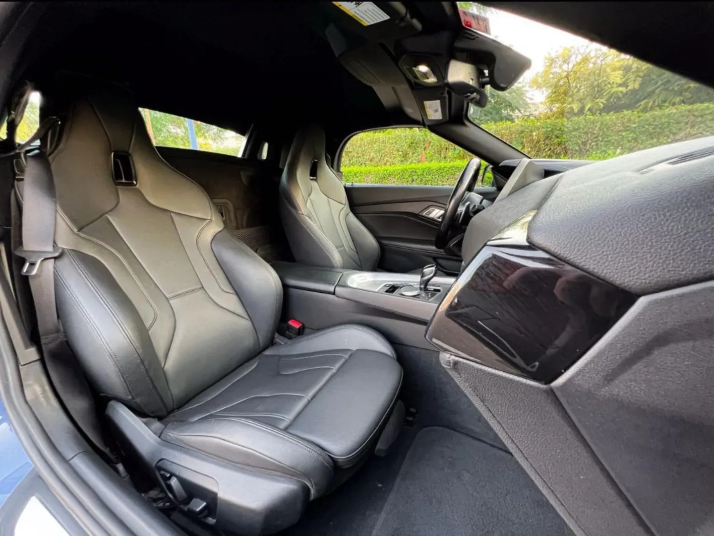BMW BMW Z4 - Sports rental car (2022) - image 6
